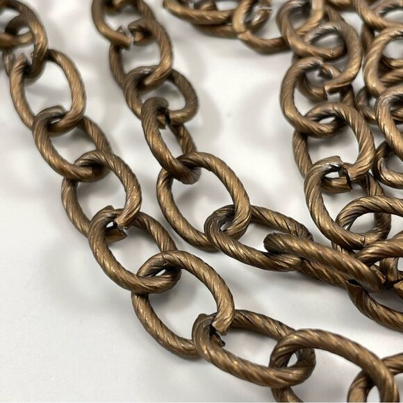 Stunning Unsigned Gold Tone Twist Chain Mother Of Pearl Pendants Necklace - Picture 9 of 9